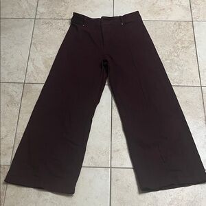 Zara Womens Wide-Leg Burgundy Jeans